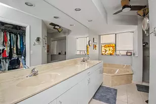 7678 Solimar Cir, Boca Raton, FL 33433 - Photo 25