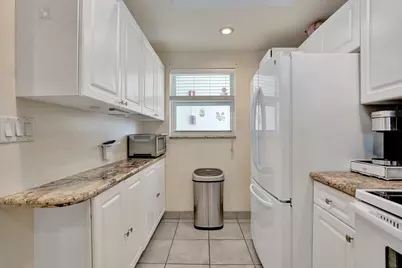 1391 S Ocean Boulevard, Pompano Beach, FL 33062 - Photo 7