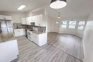 752 Orchid Dr, Royal Palm Beach, FL 33411 - Photo 9