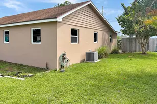 752 Orchid Dr, Royal Palm Beach, FL 33411 - Photo 5