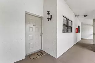 12926 Briarlake Dr, Palm Beach Gardens, FL 33418 - Photo 3