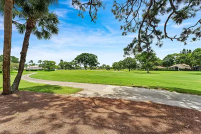 12926 Briarlake Drive #201, Palm Beach Gardens, FL 33418 - Photo 33