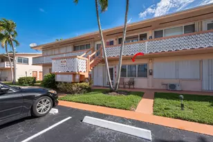 925 SW 11th Ave, Hallandale Beach, FL 33009 - Photo 3