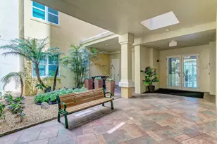 2650 Lake Shore Dr, Riviera Beach, FL 33404 - Photo 25