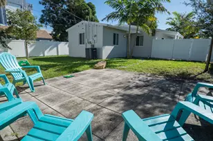 1909 NE 2nd St, Pompano Beach, FL 33060 - Photo 21