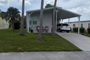 11 Nuevo Leon Rd, Port Saint Lucie, FL 34952 - Photo 3