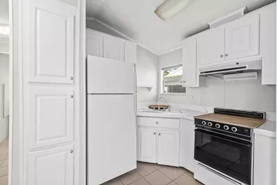 12 Hibiscus Drive #H, Briny Breezes, FL 33435 - Photo 9