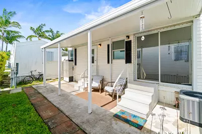 12 Hibiscus Drive #H, Briny Breezes, FL 33435 - Photo 3