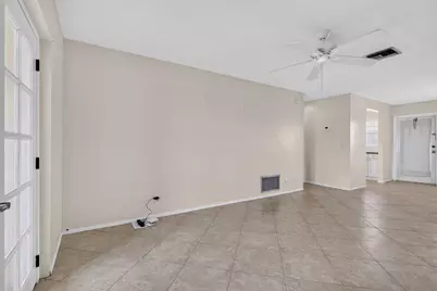 2182 NE 1st Way #202, Boynton Beach, FL 33435 - Photo 21