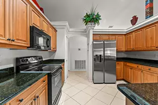 6178 NW Duke Cir, Port Saint Lucie, FL 34983 - Photo 11