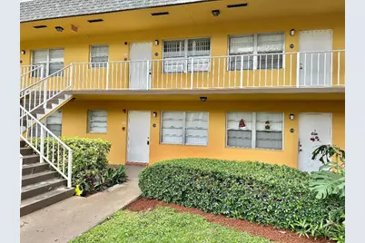 240 Croton Avenue #110, Lantana, FL 33462 - Photo 3