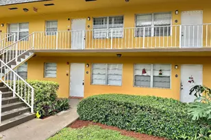 240 Croton Ave, Lantana, FL 33462 - Photo 3