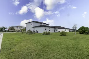 17177 Monte Isola Wy, North Fort Myers, FL 33917 - Photo 27