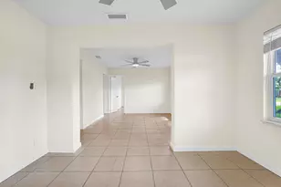 261 NE 45th St, Oakland Park, FL 33334 - Photo 41