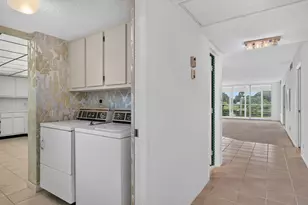 806 Cypress Blvd, Pompano Beach, FL 33069 - Photo 11