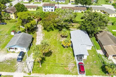 807 N 22nd N Street, Fort Pierce, FL 34950 - Photo 3