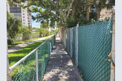 2805 N Highway A1A #B, Fort Pierce, FL 34949 - Photo 33