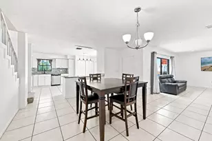 2716 Yale Ln, Boynton Beach, FL 33426 - Photo 9