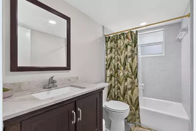 9860 Honeysuckle Avenue, Palm Beach Gardens, FL 33410 - Photo 21