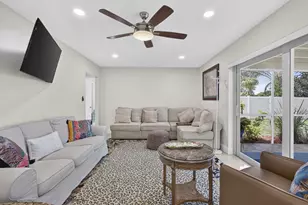 9860 Honeysuckle Ave, Palm Beach Gardens, FL 33410 - Photo 13