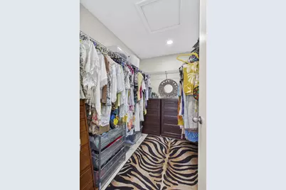 9860 Honeysuckle Avenue, Palm Beach Gardens, FL 33410 - Photo 29