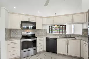 7792 Lexington Club Blvd, Delray Beach, FL 33446 - Photo 17