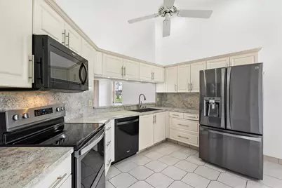 7792 Lexington Club Boulevard #B, Delray Beach, FL 33446 - Photo 15