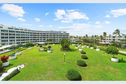 100 Sunrise Avenue #418, Palm Beach, FL 33480 - Photo 29