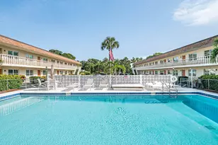923 22nd Pl, Vero Beach, FL 32960 - Photo 1