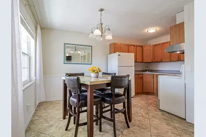 923 22nd Place #219, Vero Beach, FL 32960 - Photo 9