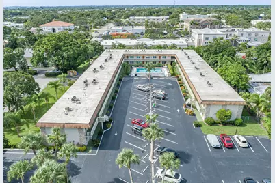 923 22nd Place #219, Vero Beach, FL 32960 - Photo 29