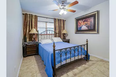 923 22nd Place #219, Vero Beach, FL 32960 - Photo 21