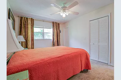 923 22nd Place #219, Vero Beach, FL 32960 - Photo 17