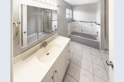 2361 NE 21st Avenue, Jensen Beach, FL 34957 - Photo 9