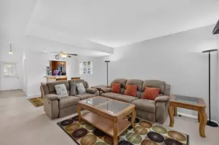 1474 SE Rivergreen Cir, Port Saint Lucie, FL 34952 - Photo 15