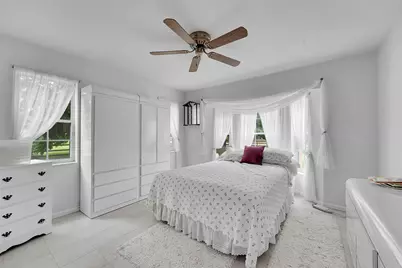 18392 48th Avenue N, Loxahatchee, FL 33470 - Photo 17