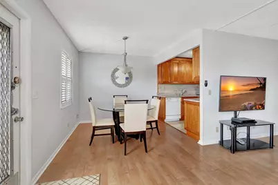 4018 Cornwall, Boca Raton, FL 33434 - Photo 7