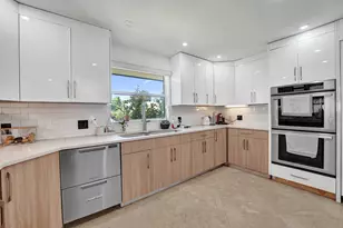 4701 N 36th Ct, Hollywood, FL 33021 - Photo 31