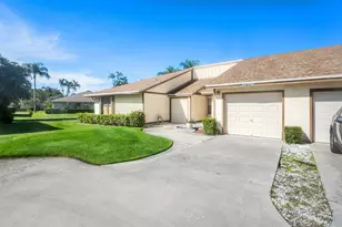 13445 Cross Pointe Dr, Palm Beach Gardens, FL 33418 - Photo 3