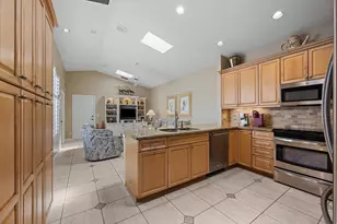 3878 N Longview Dr, Jupiter, FL 33477 - Photo 13