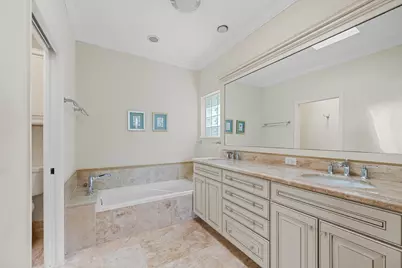 3878 N Longview Drive, Jupiter, FL 33477 - Photo 17