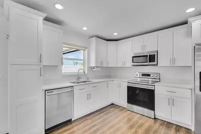 204 W Whitney Drive, Jupiter, FL 33458 - Photo 15