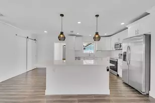 204 W Whitney Dr, Jupiter, FL 33458 - Photo 11