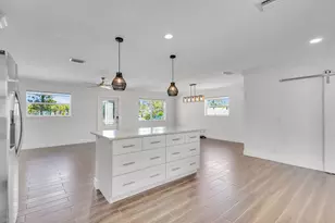 204 W Whitney Dr, Jupiter, FL 33458 - Photo 17