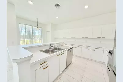 10875 Old Bridgeport Lane, Boca Raton, FL 33498 - Photo 21