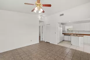 368 14th Pl SW, Vero Beach, FL 32962 - Photo 9