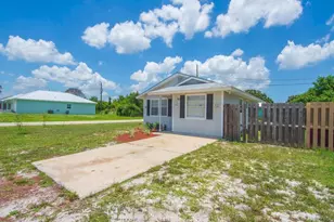 368 14th Pl SW, Vero Beach, FL 32962 - Photo 5