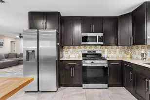 711 Laurel Dr, Lake Park, FL 33403 - Photo 7