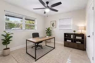 711 Laurel Dr, Lake Park, FL 33403 - Photo 15