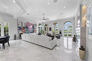 450 S Maya Palm Dr, Boca Raton, FL 33432 - Photo 15